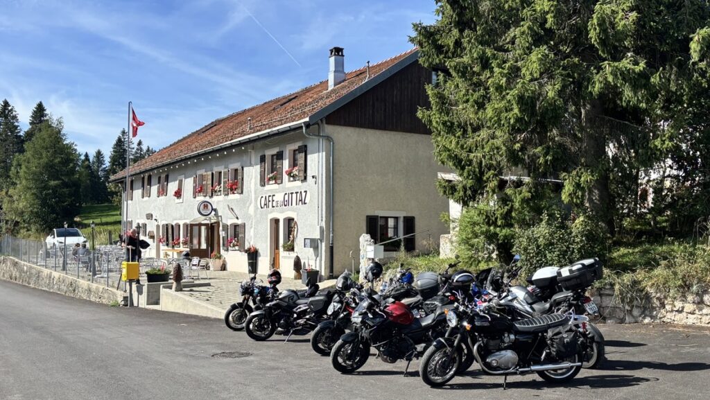 1063BEB9-F5A0-4736-B3F5-A38734867923_1_105_c